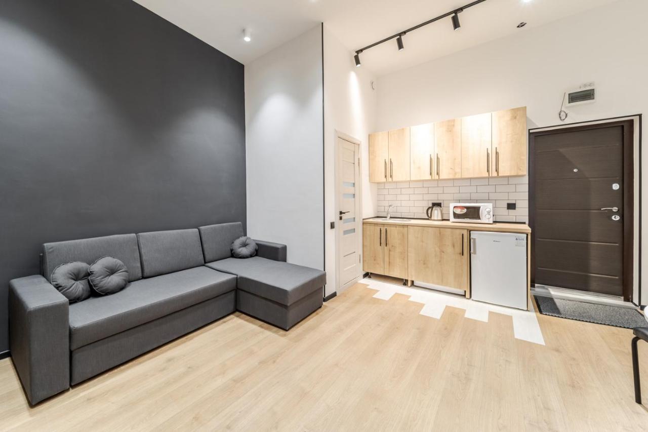 Modern Apartment In The Old City Liov Exterior foto