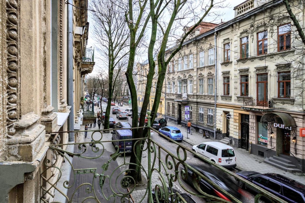 Modern Apartment In The Old City Liov Exterior foto